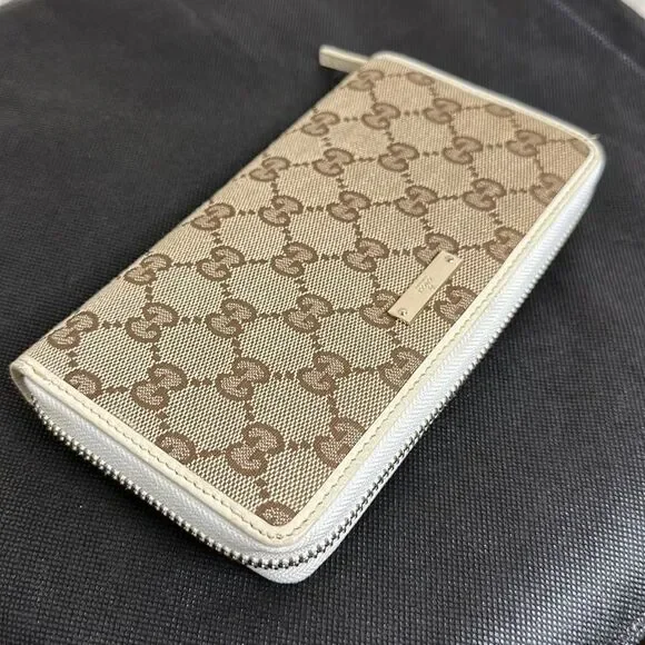💯Authentic Gucci  Zipped Around Long Wallet🍀 - Picture 11 of 16